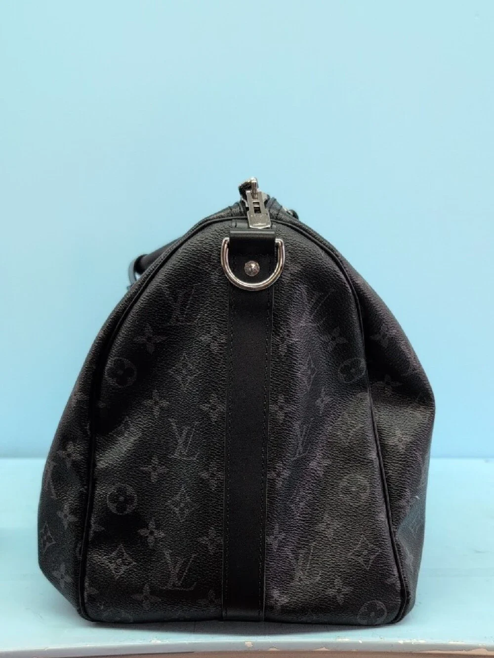 Louis Vuitton Keepall  Bandoulièr Monogram Duffel Bag w Removable Strap Black
